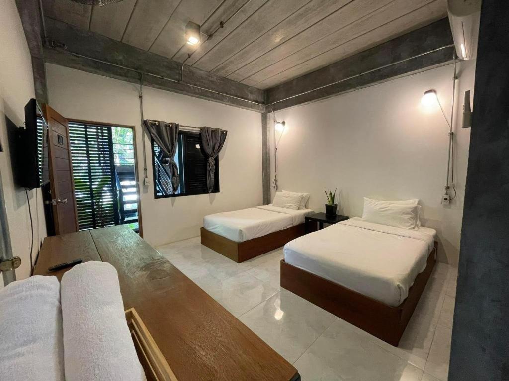 Palmhouse Hotel Mae Hong Son Bagian luar foto