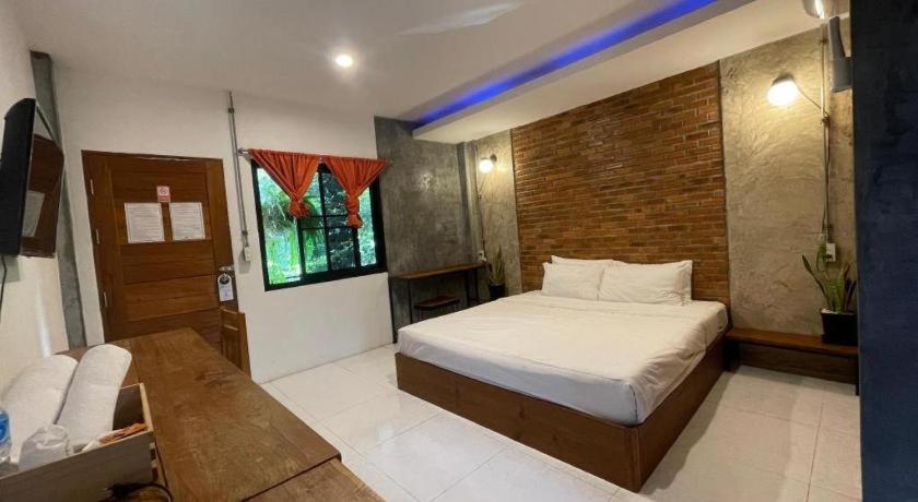Palmhouse Hotel Mae Hong Son Bagian luar foto