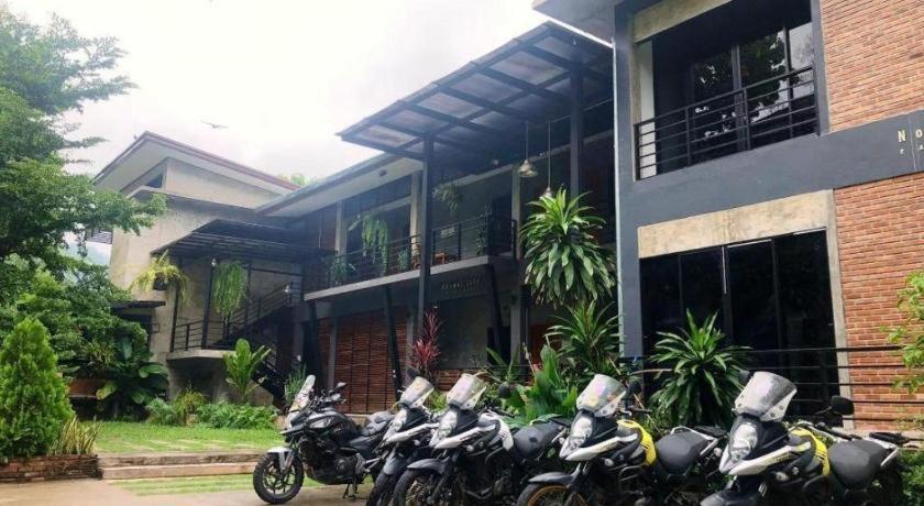 Palmhouse Hotel Mae Hong Son Bagian luar foto